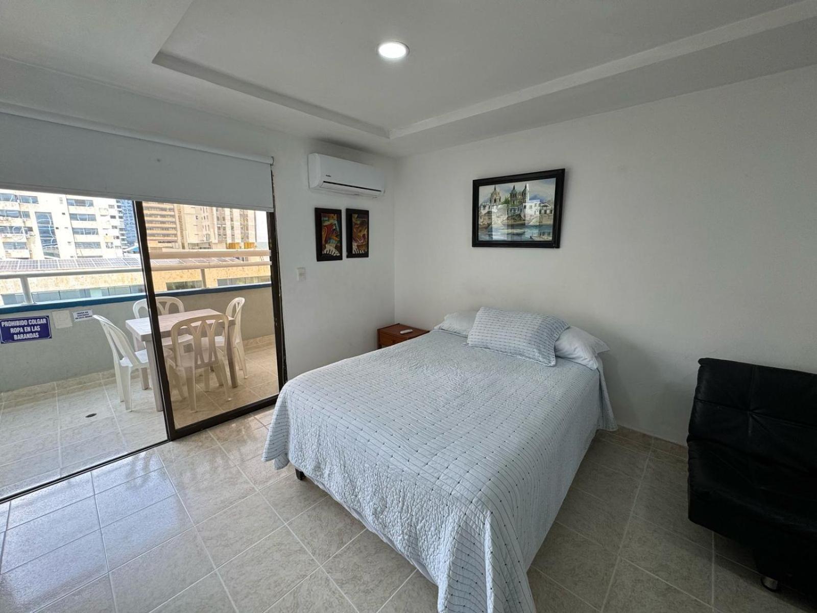 Apartamentos En Edificio Portofino Icdi Cartagena Exterior photo